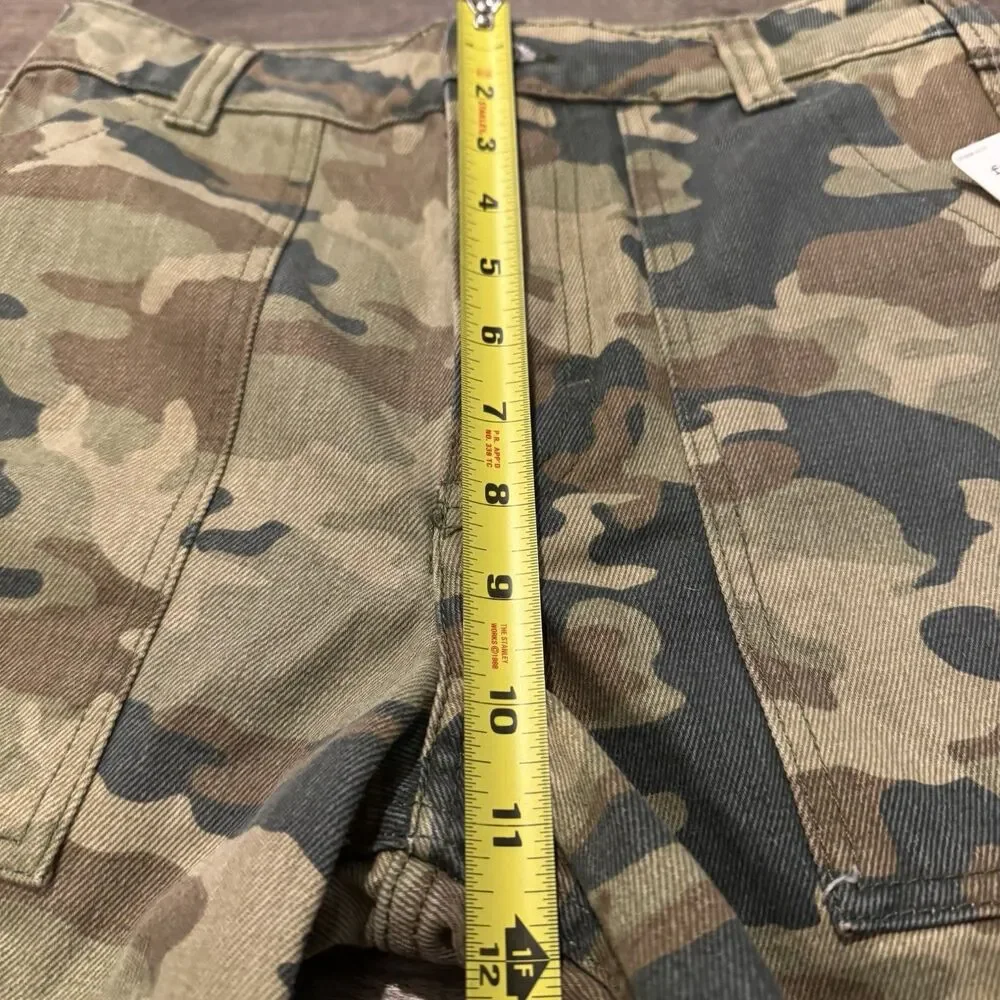 Free People We The Free Camo Cargo Pants High Rise Size 26 Green NWT Boho Grunge - Picture 10 of 11